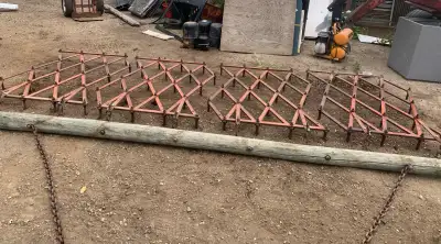 Heavy Harrows (4) with wooden drawbar Asking $750 for complete unit Text 306-561-7878 or kijiji mess...