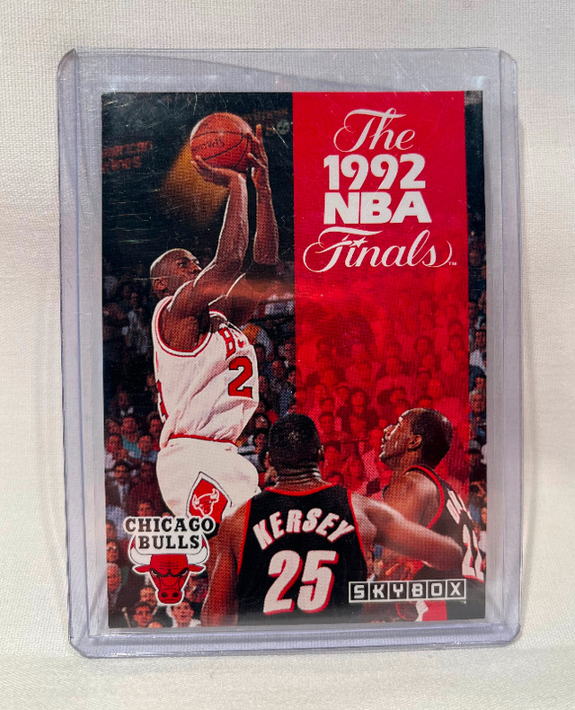 MICHAEL JORDAN NBA FINALS COLLECTOR CARD, MINT in Arts & Collectibles in Vernon - Image 3