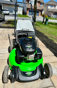 Like new Lawnboy 21 inch 6.5 hp mower /  lawnmower