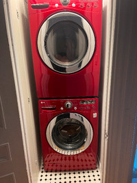 LG front load large washer and vented dryer laveuse/secheuse