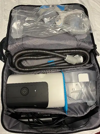Brand new. Never used CPAP Machine. Mask included. The mask is a nasal pillow mask I also have three...