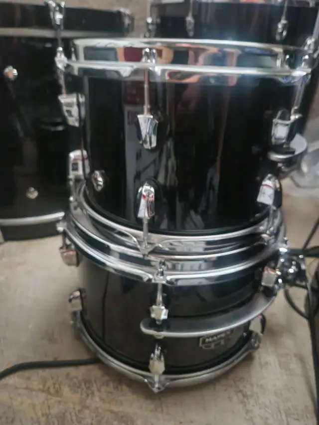 Mapex Saturn evolution drum kit  steal of a price in Drums & Percussion in Brantford - Image 4