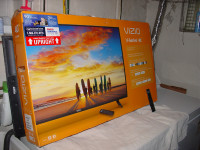 Vizio 40" 4K Smart TV (for parts or repair)
