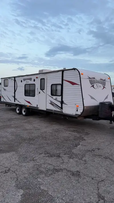 36 foot Wildwood X-Lite We’re selling our Wildwood X-Lite because we’ve simply outgrown it. It has b...