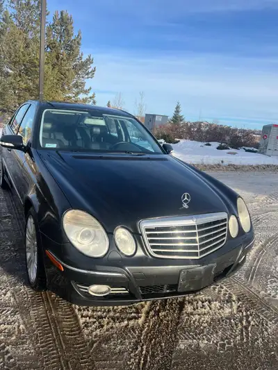 For sale: Mercedes-Benz E 53 Black exterior, black interior Automatic transmission Mileage: 190,000...