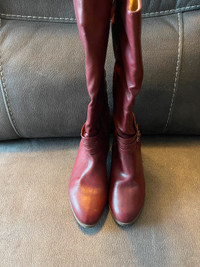 Burgundy Wide Calf Boots - 9W - New