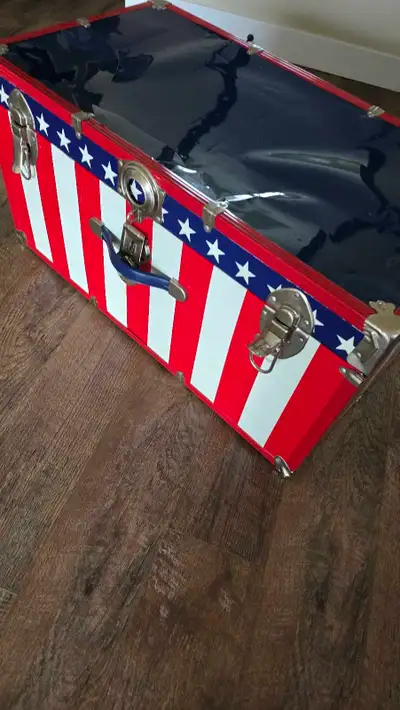 American Flag Trunk, View more