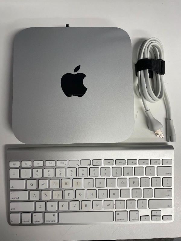 PENDING: Mac Mini (2012): 16GB RAM, 250GB SSD, Sonoma 14 in Desktop Computers in Ottawa
