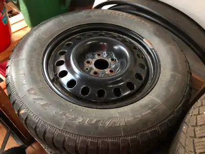 Great Shape Low Kms BF Goodrich Winter TA’s mounted on black steel wheels. Were on a 2018 Acura RDX....
