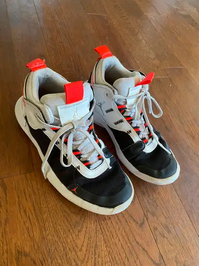 Boy Basketball Shoe, View more