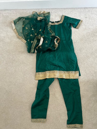 Stunning Green Salwar Suit Set: Size 40 Top & Bottom, Cotton, wi