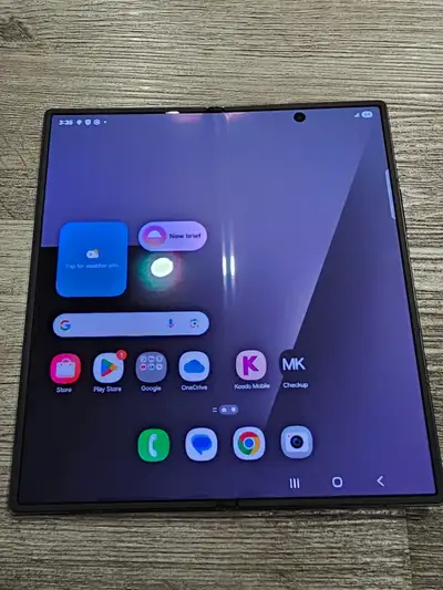 Jet Black Samsung Galaxy Z Fold 7 256GB - Tempered Glass & Cases, View more