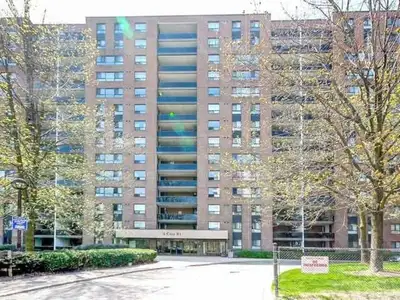 2Bedroom 1Washroom Apartment For Rent Brampton Dixie/Queen$2500