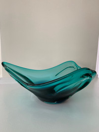 Vintage Art Glass Bowl