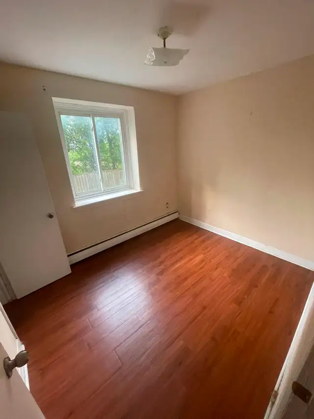 1 bedroom for rent in a 2 bedroom apartment , price $650 in Room Rentals & Roommates in Ottawa - Image 8