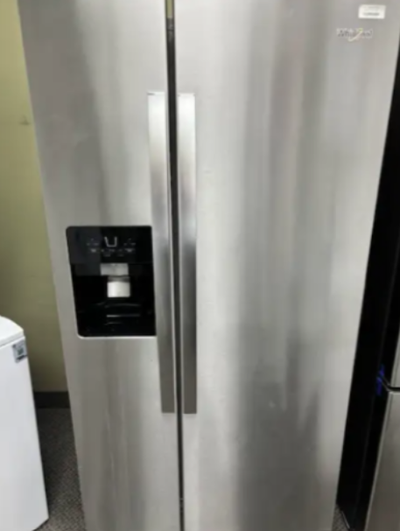 Whirlpool fridge 21 CU ft, View more