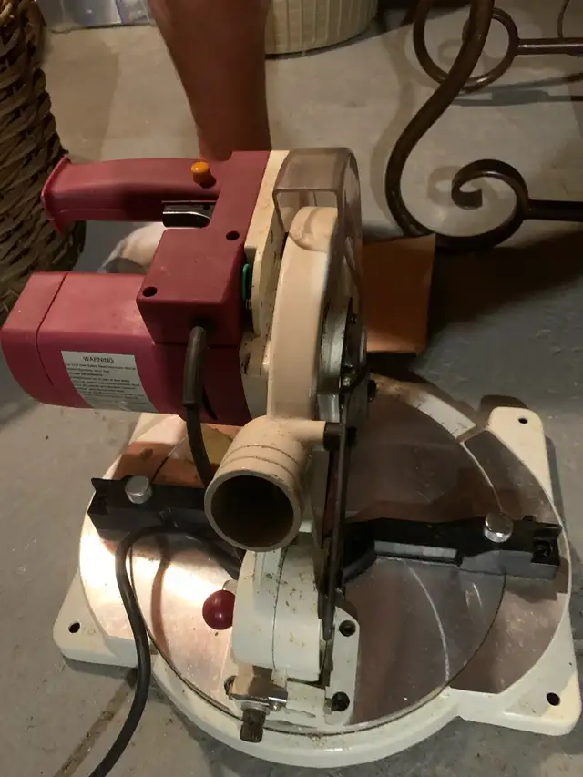 Miter saw  in Power Tools in City of Toronto - Image 4