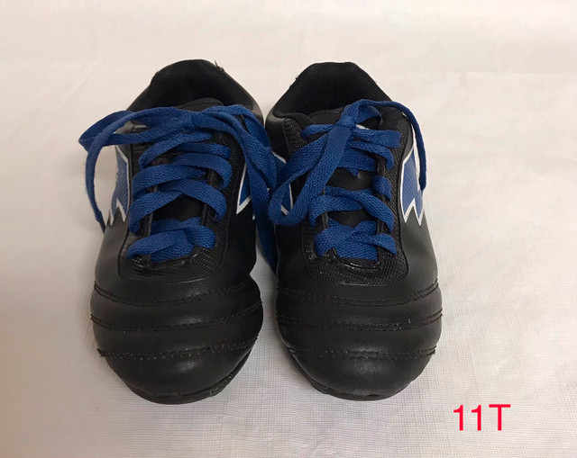 Chaussures à crampons de soccer  pour enfant (10T,11T) dans Soccer  à Longueuil/Rive Sud - Image 4