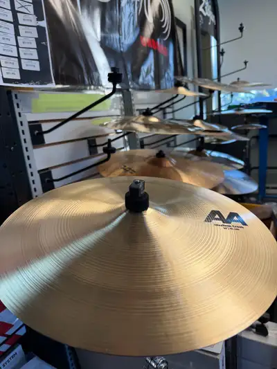 Sabian AA Medium Crash 16”, View more