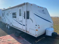 Palomino 2006 Thoroughbred Travel Trailer