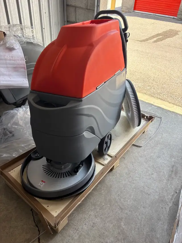 A1/530 Walk-behind Floor Scrubber new 