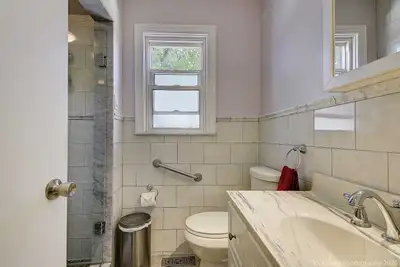 Room For rent Sharing or Private