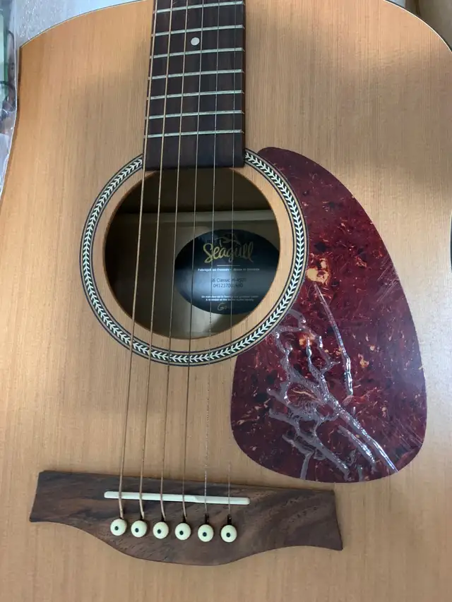 Seagull S6 Classic M-450T Electric Guitar, Almost like New $699 in Guitars in Markham / York Region - Image 5