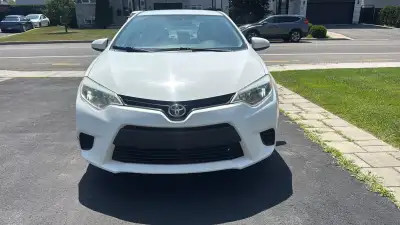 If you’re looking for one of the most reliable and fuel-efficient sedans on the road, this 2016 Toyo...