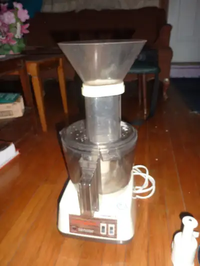 Iona Cyclonic Food Processor Vintage High Quality, View more