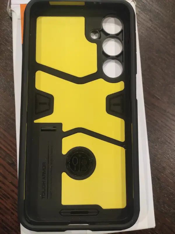 Spigen tough armour case for Samsung s24 plus in Cell Phone Accessories in St. Catharines - Image 2