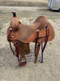 16.5 Inch Saddle