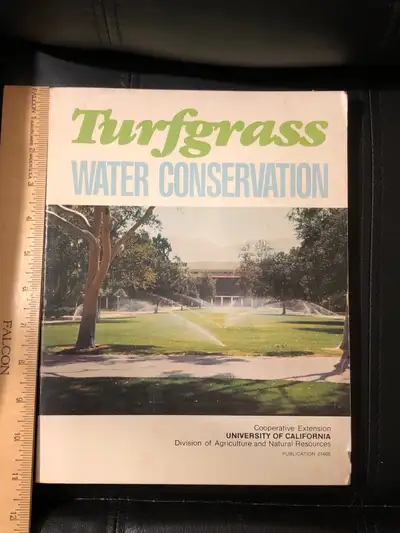 Published by the University of California division of agriculture and natural resources. Good condit...