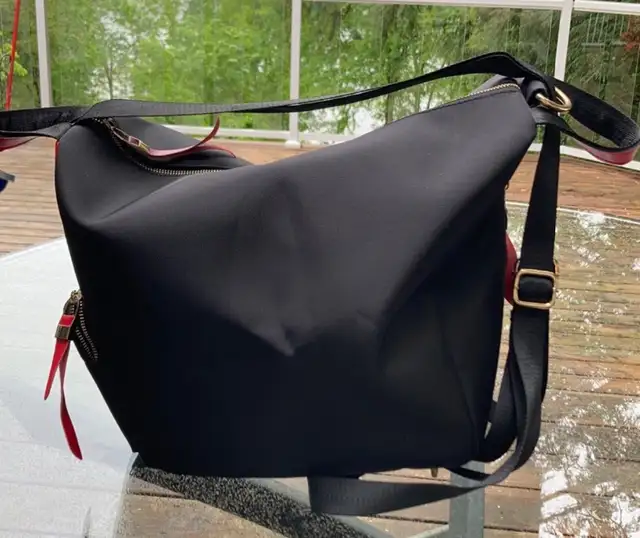 Gucci backpack purse in Women's - Bags & Wallets in Sudbury - Image 4