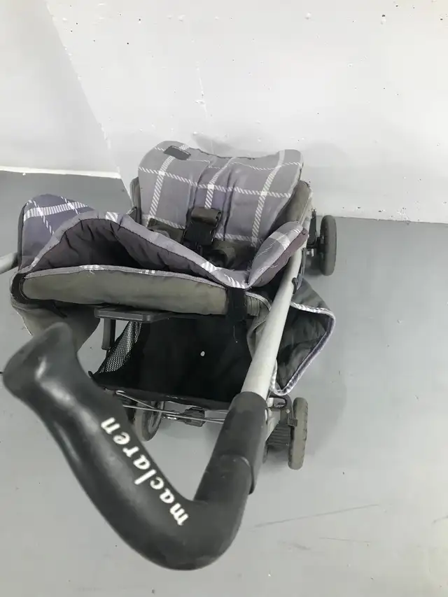 Maclaren Stroller in Strollers, Carriers & Car Seats in City of Toronto - Image 6