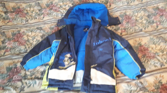 Manteau et pantalons d'hiver pour garcon de 6 ans dans Enfants et jeunesse  à Saint-Hyacinthe - Image 3