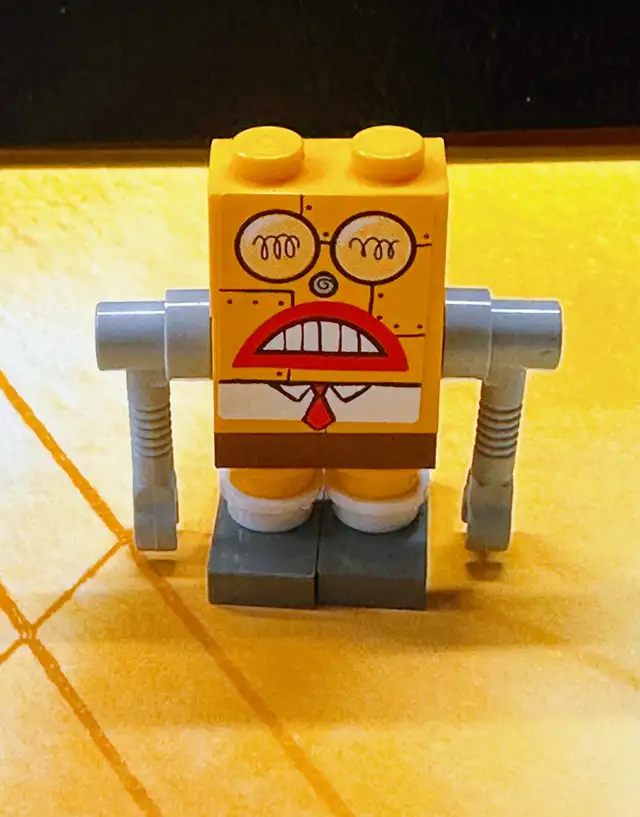 Lego minifigure, SpongeBob rare628632699029771213