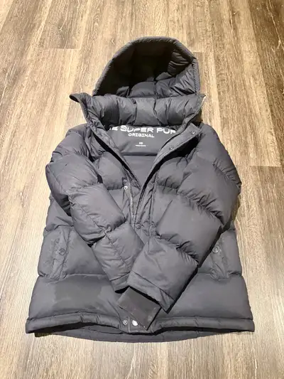 Aritzia puffer jacket, View more