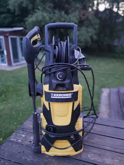 LAVEUSE A PRESSION KARCHER / Modèle : K 5.540, View more