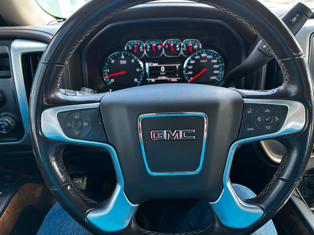 2018 GMC Sierra 5.3 Lt 1500 Crewcab in Cars & Trucks in Edmonton - Image 4