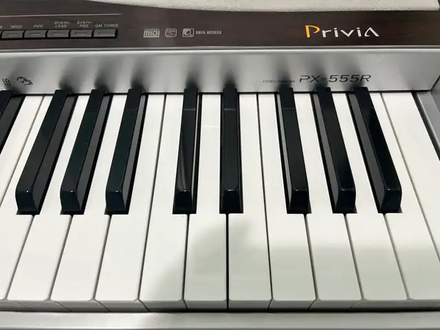 Casio Piano 88 weighted keys PX555R w stand/pedal/bench  in Pianos & Keyboards in City of Toronto - Image 4