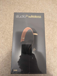 Beats Studio 3 _ New Sealed in the Box
