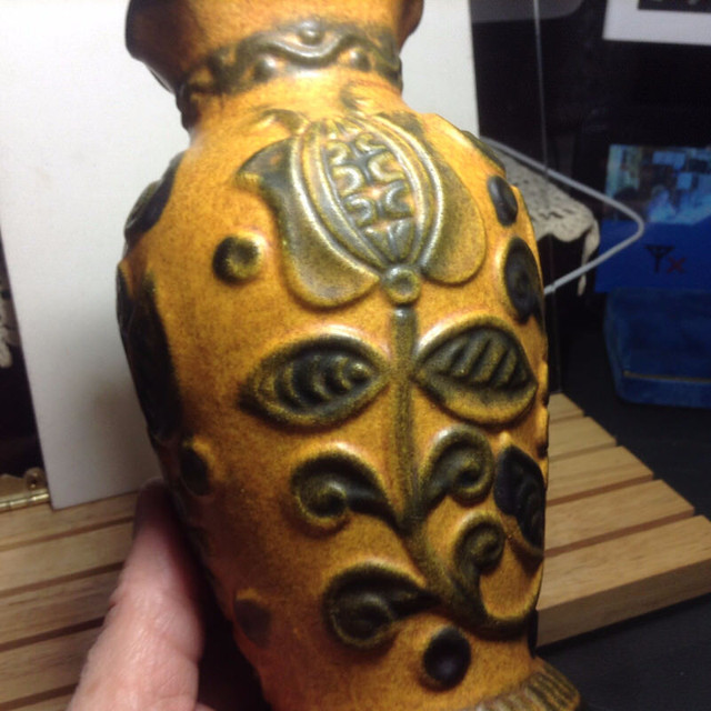 Bay Keramik Mid Century VASE With Floral Relief Pattern Model 62 in Arts & Collectibles in Vancouver - Image 3