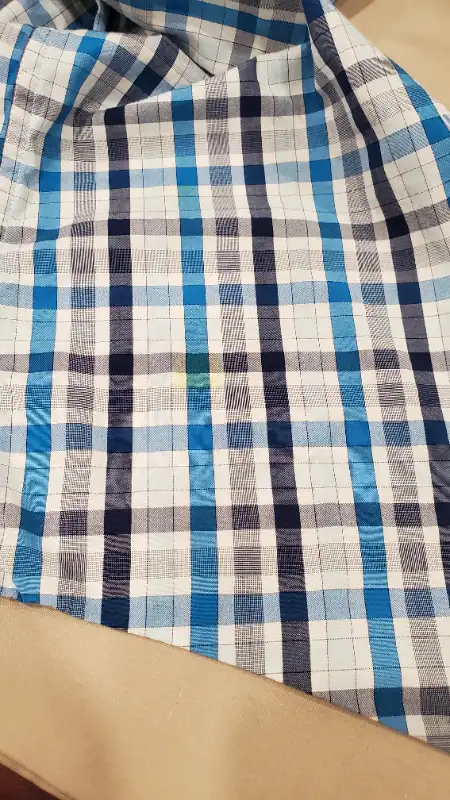 LIKE NEW Tommy Hilfiger Check Shirt. Size-Small. Blue Checkers. in Men's in Mississauga / Peel Region - Image 6
