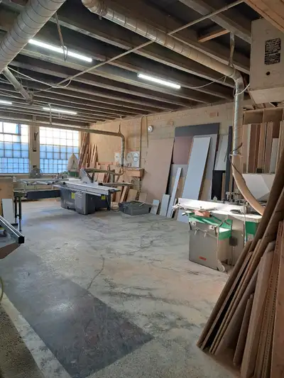 Ébénisterie à vendre, View more