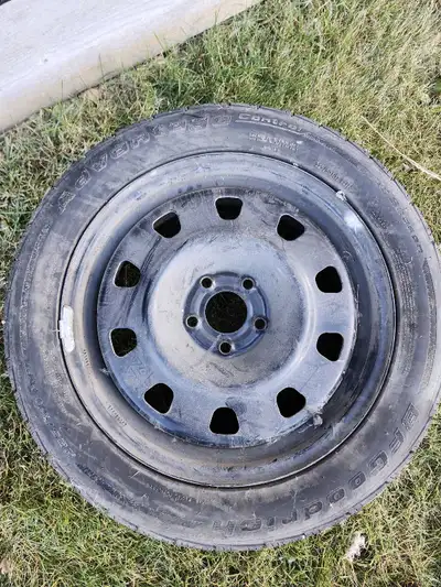 Set of 4 - 17 inch steel rims and hubcaps that came off a 2008 Pontiac G6. Bolt pattern is 5x110mm....