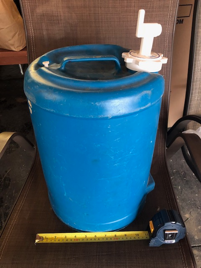 water containers approx 25 L capacity, View more