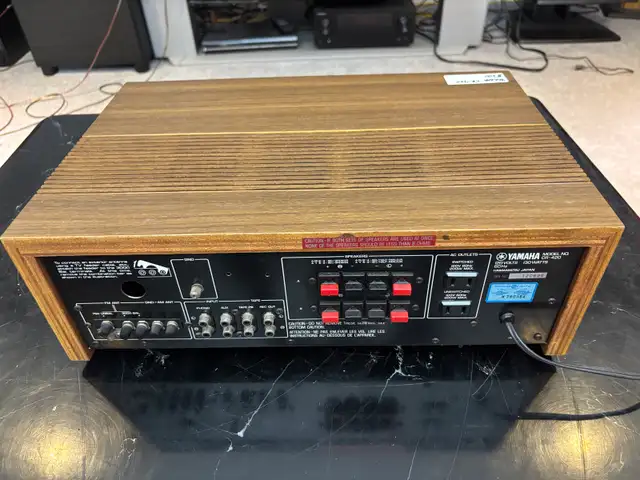 Vintage Yamaha Stereo Receiver  in Stereo Systems & Home Theatre in Kitchener / Waterloo - Image 5