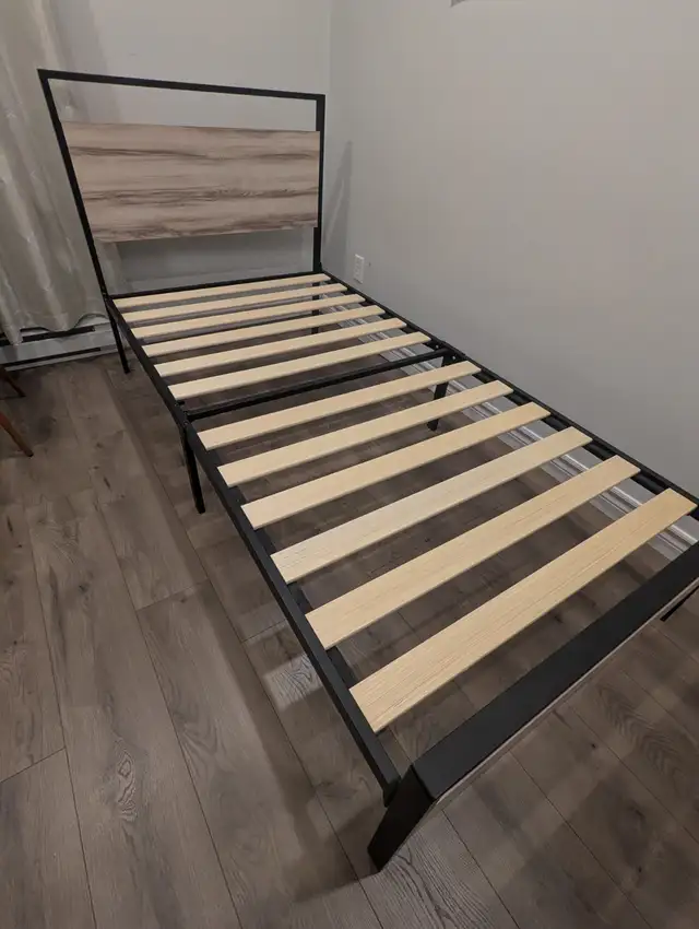 Lit 1 place-plateforme in Beds & Mattresses in City of Montréal - Image 3