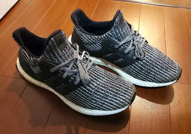 Adidas ultra boost, men's size 11.5,  in Men's Shoes in City of Toronto - Image 8