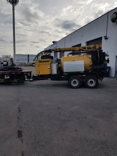 2013 Vermeer V800 LEHD Hydro-Vac Trailer with Hydraulic Boom $39,900 Plus GST Hours: 3742 Hours: HYD...